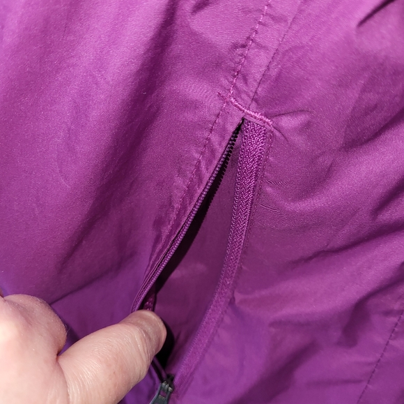 Columbia Sportswear hooded lined jacket with inside Velcro pocket Women's Medium - Picture 3 of 9